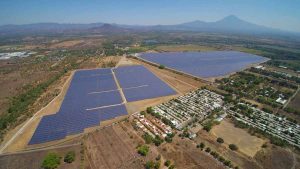 El Salvador subastará proyectos solares en enero
