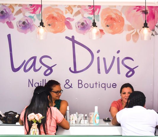 Las Divis Nailbar & Boutique: Más que un salón de belleza Las Divis: Más que un salón de belleza