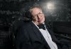 Según Stephen Hawking, le quedan 200 años de vida a la tierra
